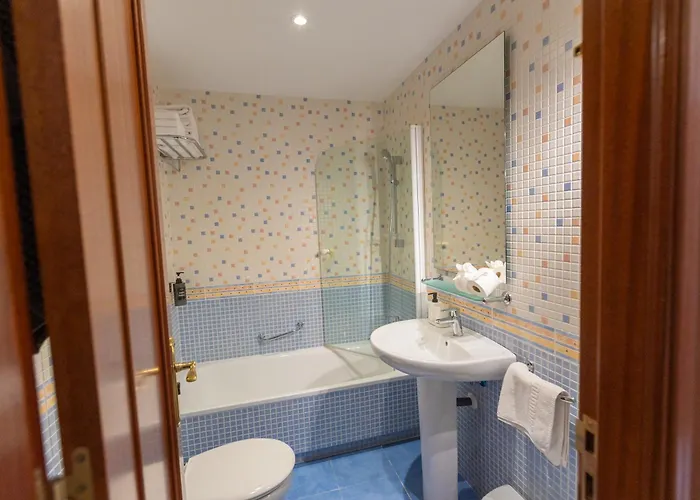 Apartamentos Miguel Angel